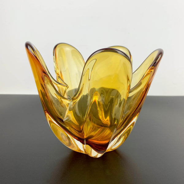 Japanese amber art glass handkerchief bowl centrepiece