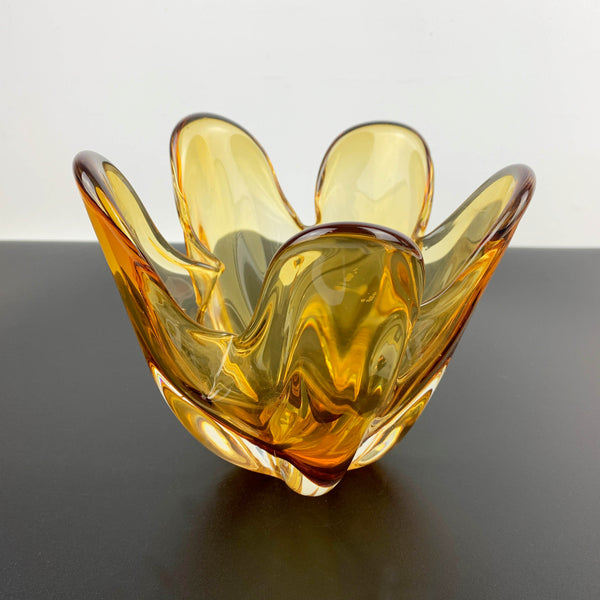 Japanese amber art glass handkerchief bowl centrepiece