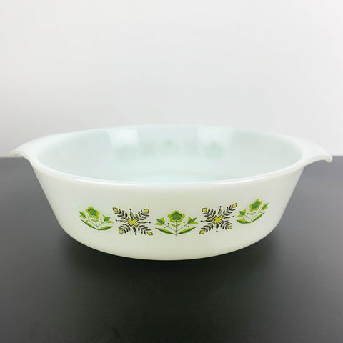 Anchor Hocking Fire King 'Meadow Green' round oven dish