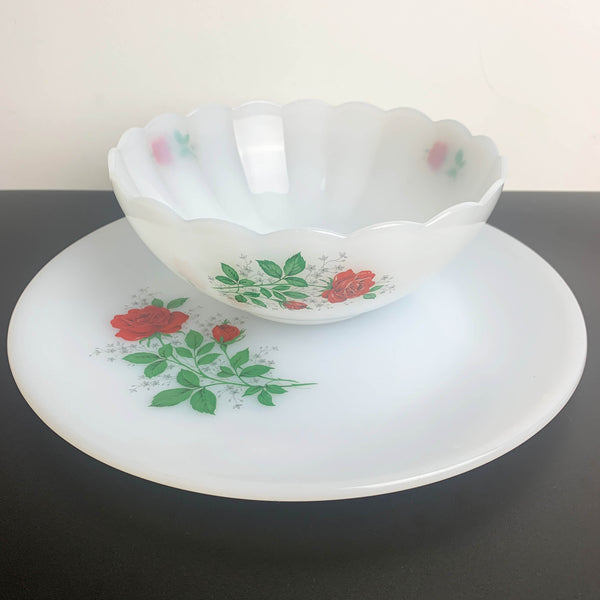 Arcopal Red Rose opaline glass servingware set