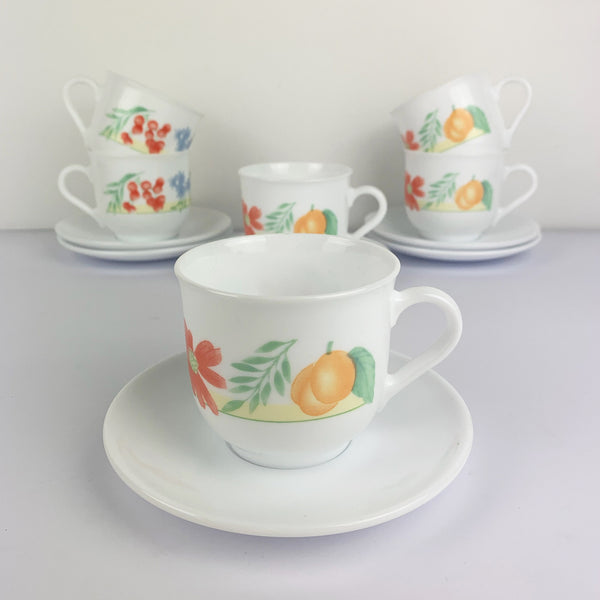 Arcopal collectible Coffee Cup and Saucer Set of 6