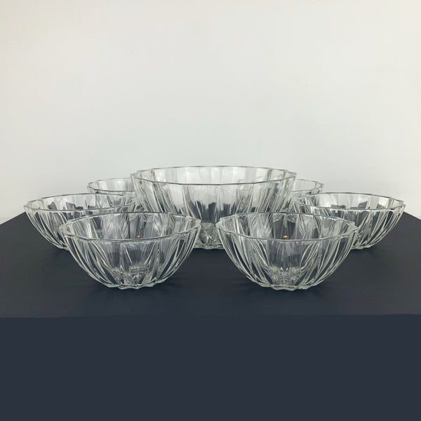 Arcoroc diamond salad and dessert bowl set