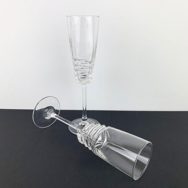 Arc France crystal champagne flutes