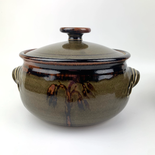 Rare Willow Vale Pottery lidded casserole dish