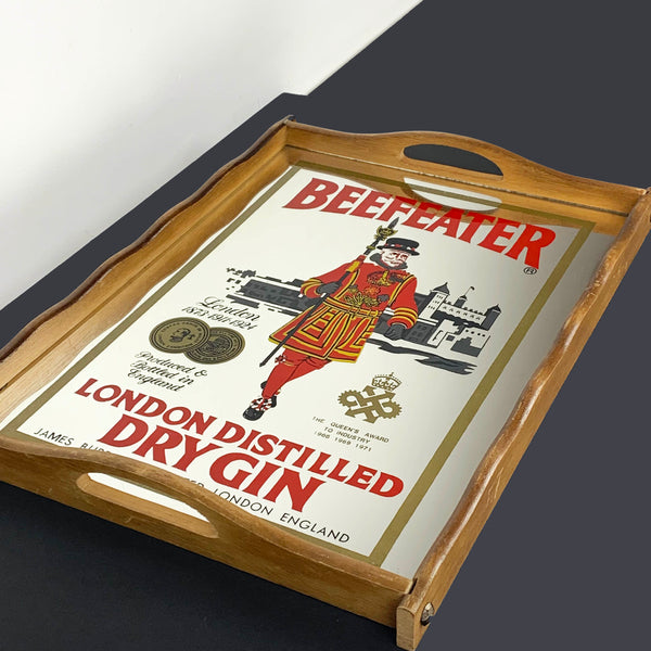 Bar serving tray with advertising mirror