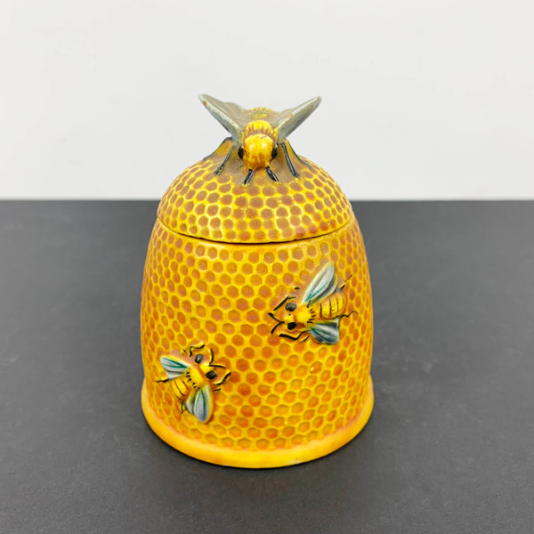 Ceramic beehive honey pot with bee lid