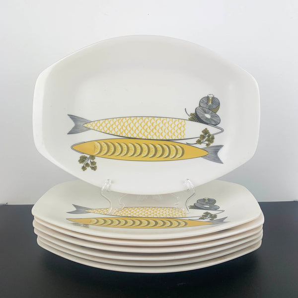 Bessemer fish design platter and plates