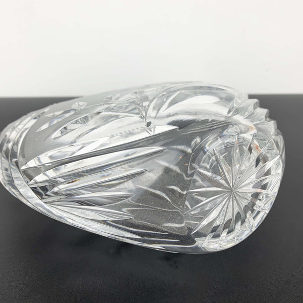 Crystal Daisy and Leaf intricately cut and etched oval shaped vase