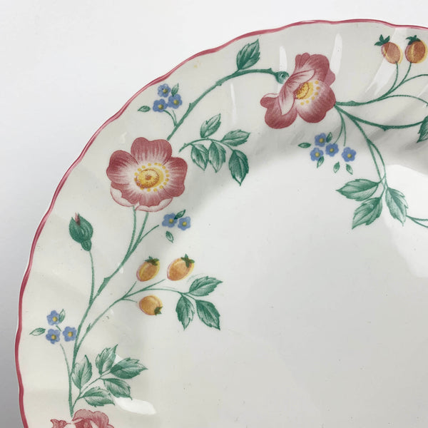 Churchill 'Briar Rose' dinner plate with spiral scalloped edge