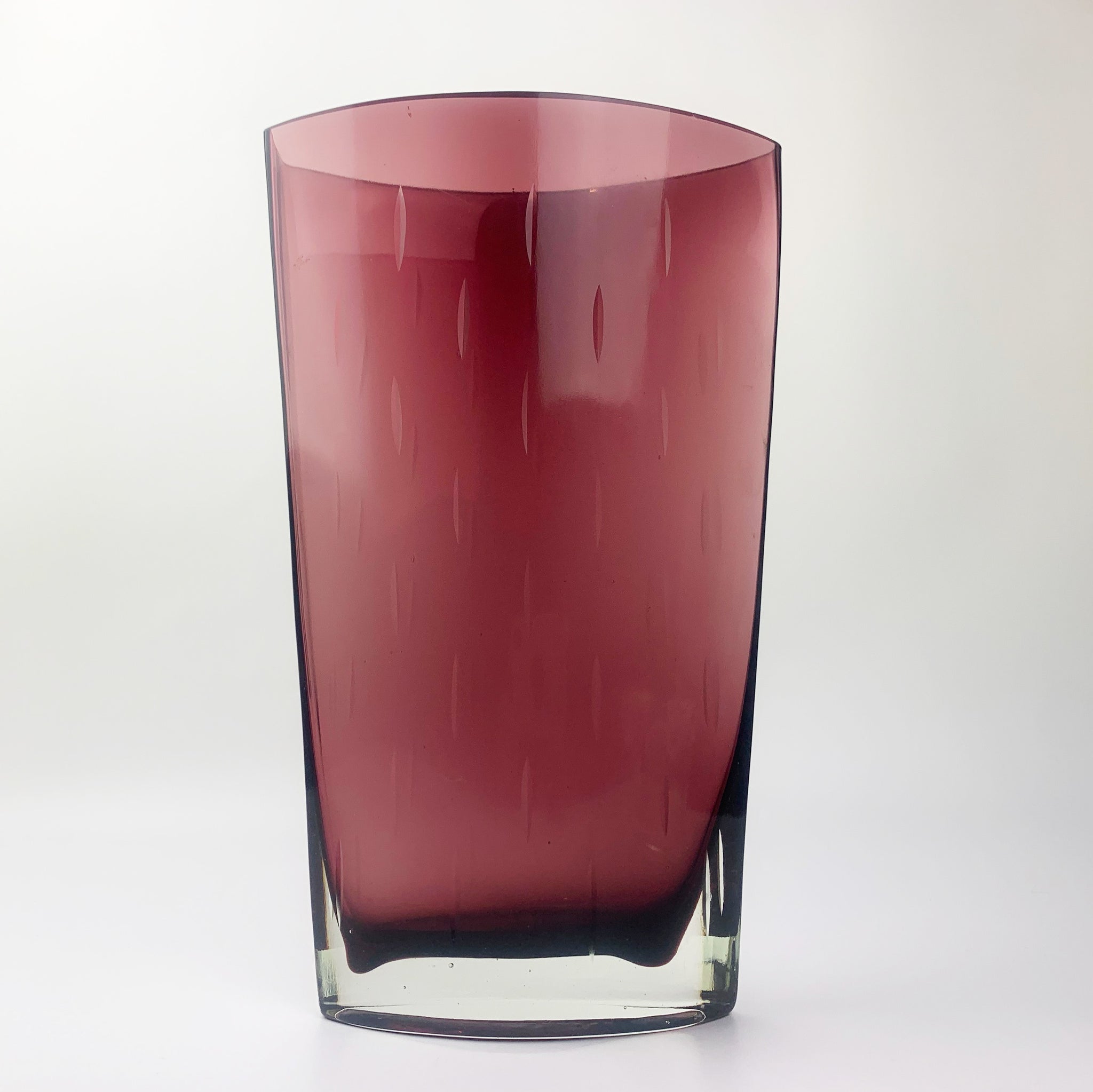 Large elliptical cut detail vase