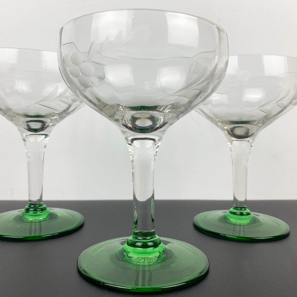 Green footed etched champagne coupe - Set of 3