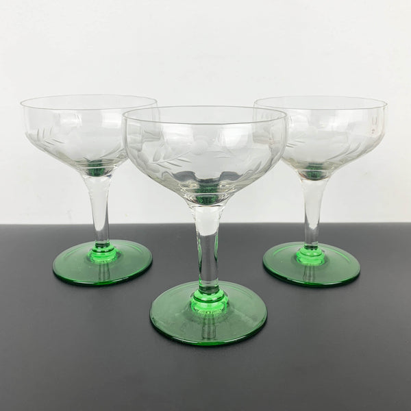 Green footed etched champagne coupe - Set of 3