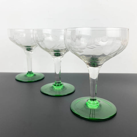 Green footed etched champagne coupe - Set of 3