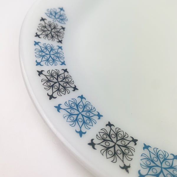 JAJ (Pyrex) Chelsea pattern