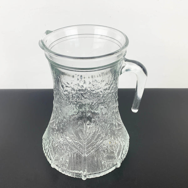 Lasisepat Mantsala (Finland) Cow Parsley pattern glass pitcher