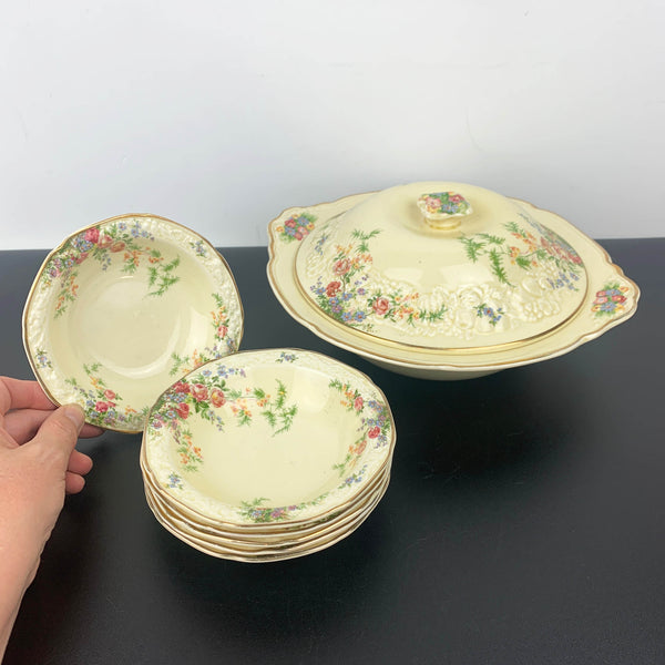 Crown Ducal Florentine 'Rosalie' 7 piece bowl set