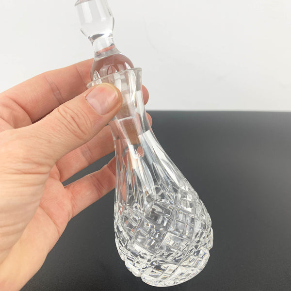 Elegant cut crystal perfume bottles - Set of 2