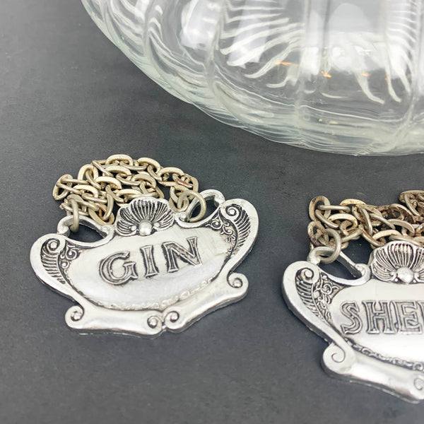 Gin decanter label