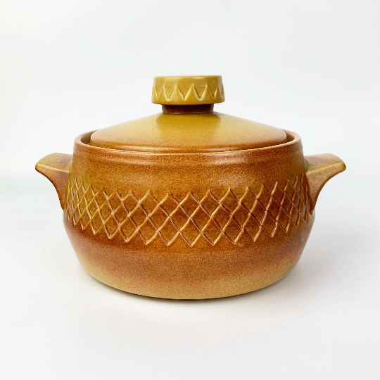 Diana Pottery Nefertiti Lidded Casserole Dish