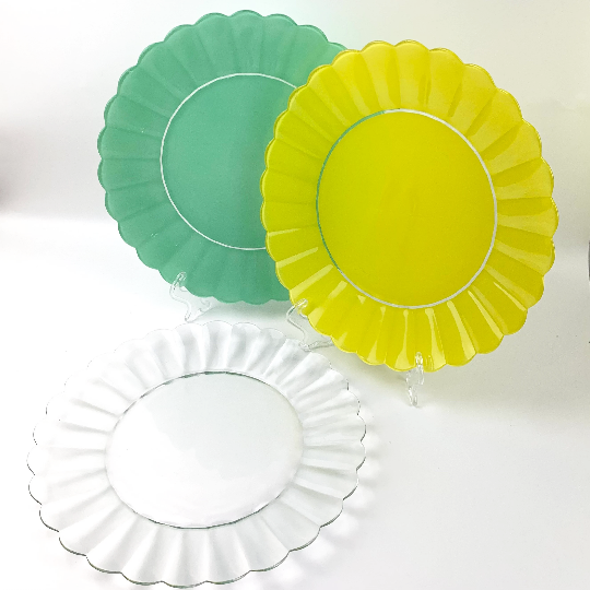 Duralex Marguerite flower plates