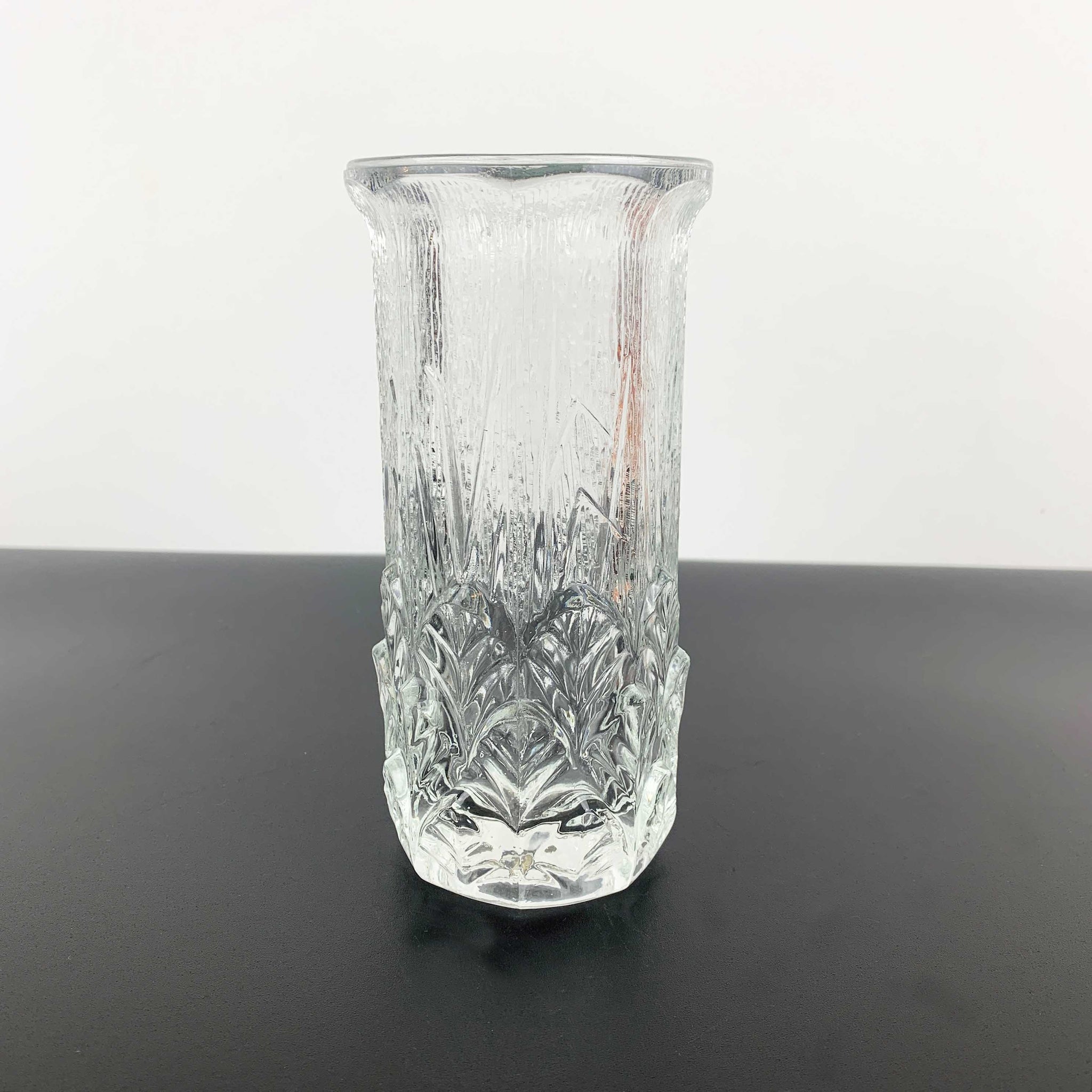 Fidenza Italian Layered Leaf textured small glass vase