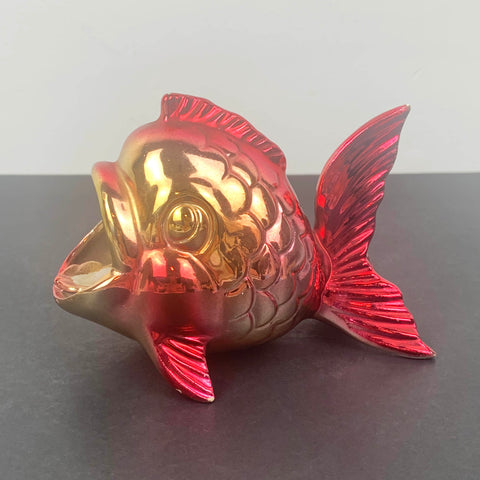 Retro big mouth fish shaped ashtray in metallic red