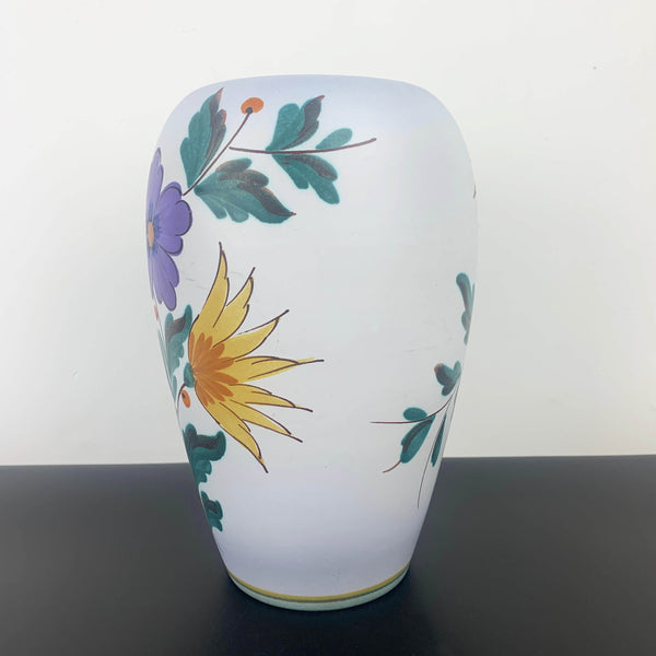 Flora Gouda 'Viola' hand painted vase