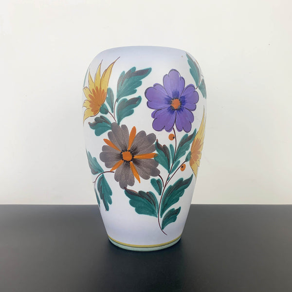 Flora Gouda 'Viola' hand painted vase