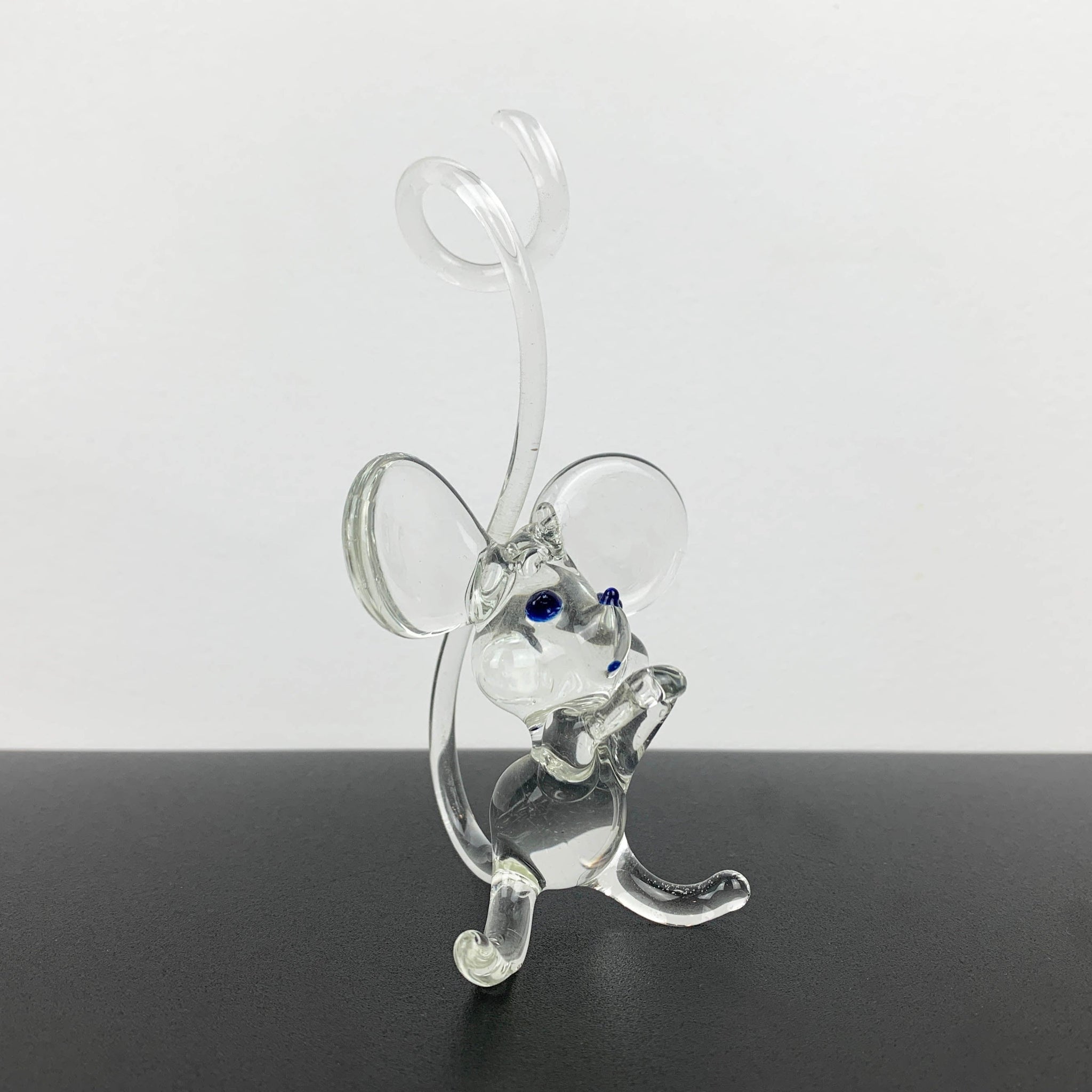 Hand blown glass mouse ornament with long tail