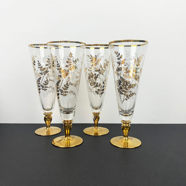 Set of 4 vintage Christmas champagne glasses