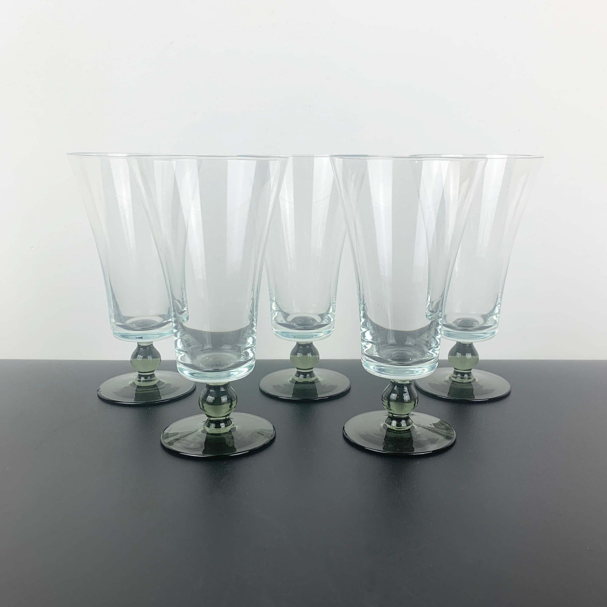 Mid century smoky green stemmed cocktail glass - Set of 5