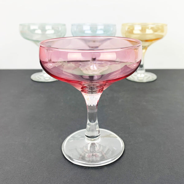 Lustre champagne coupe in pink