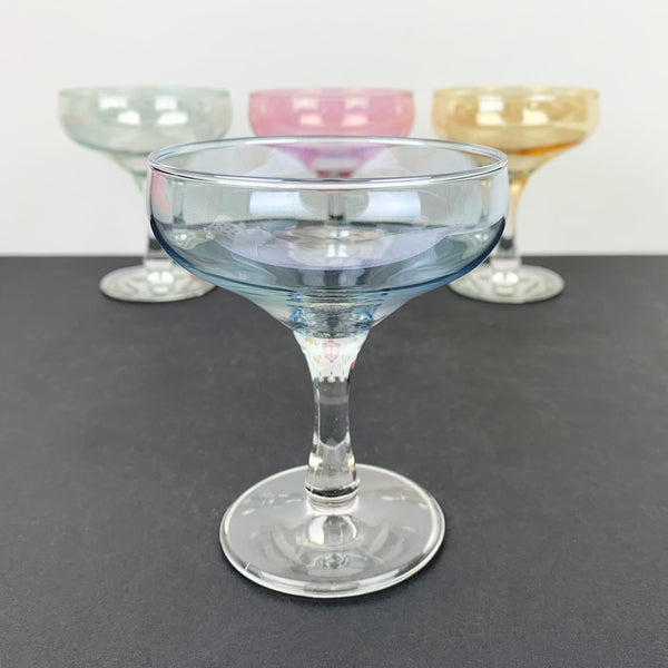 Lustre champagne coupe in blue