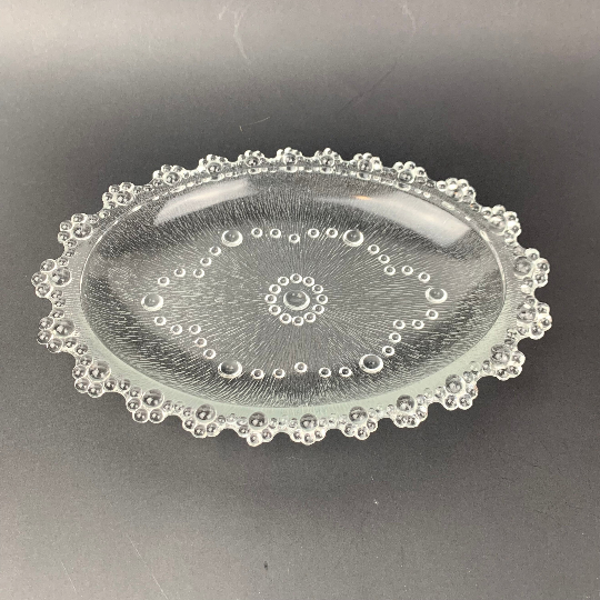 Small oval bubble glass plate