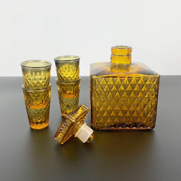 Timber cabin novelty hidden decanter set