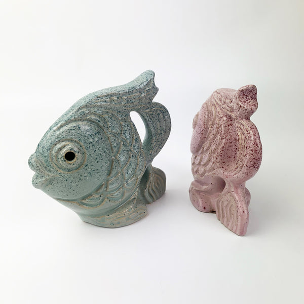 Shelf Pottery Stoneware Fish Set with open eyes