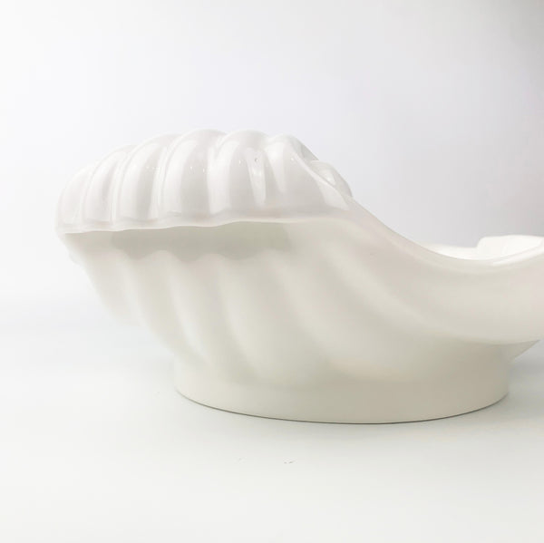 Large Clam Shell Ceramic Bowl with curved handle