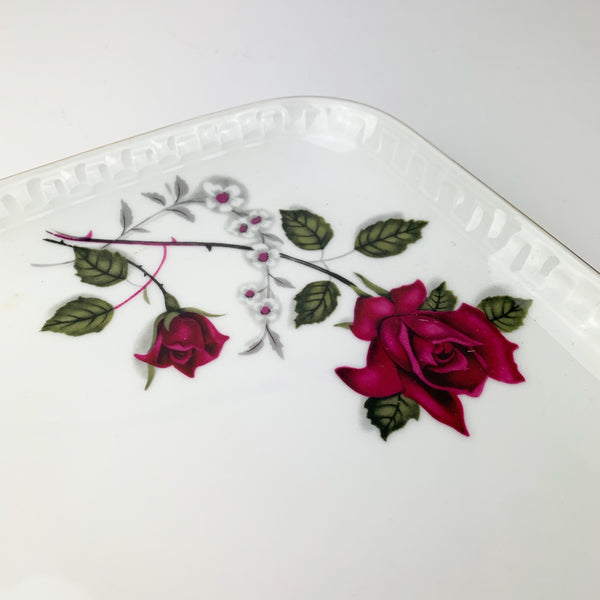 Wawel ceramic roses platter with scalloped edge