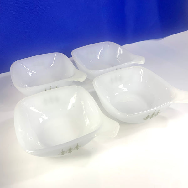 Crown Pyrex white ramekins with handle set of 4