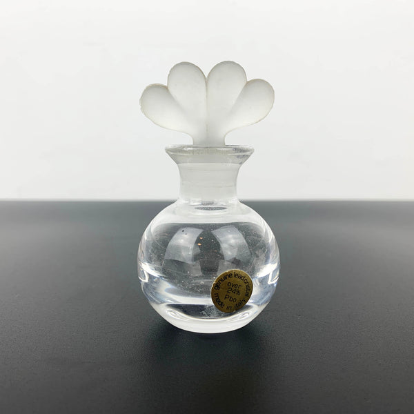 Italian crystal perfume bottle with twin heart stopper