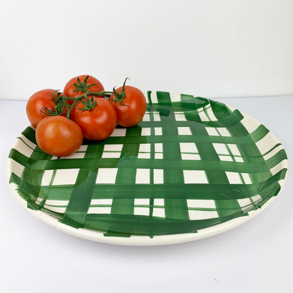 Stoviglierie hand painted round platter with tomatoes to indicate size