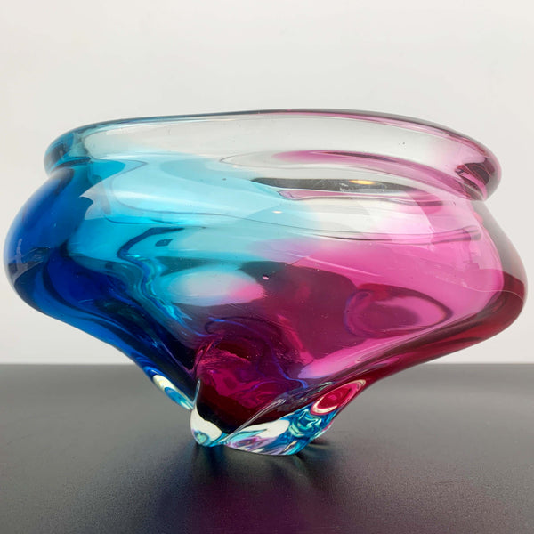 Iwatsu Japan blue and pink ombre art glass centrepiece bowl