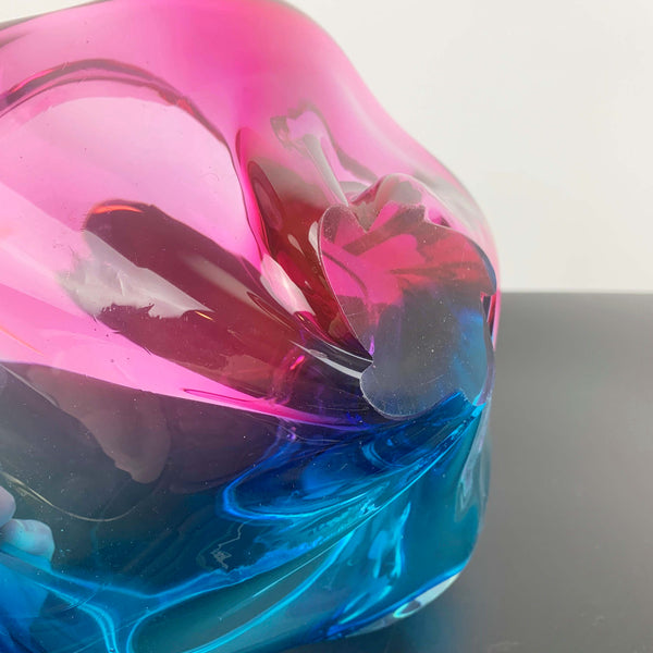 Iwatsu Japan blue and pink ombre art glass centrepiece bowl