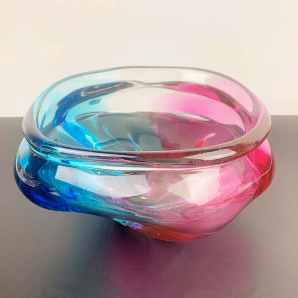 Iwatsu Japan blue and pink ombre art glass centrepiece bowl