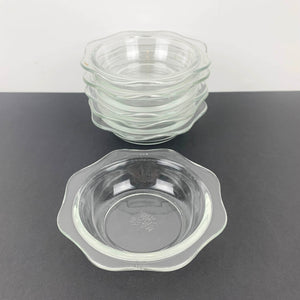 Vintage Pyrex individual pie plates