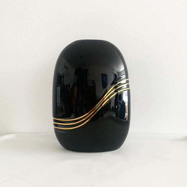 Japanese art deco style vase with gold wave detail