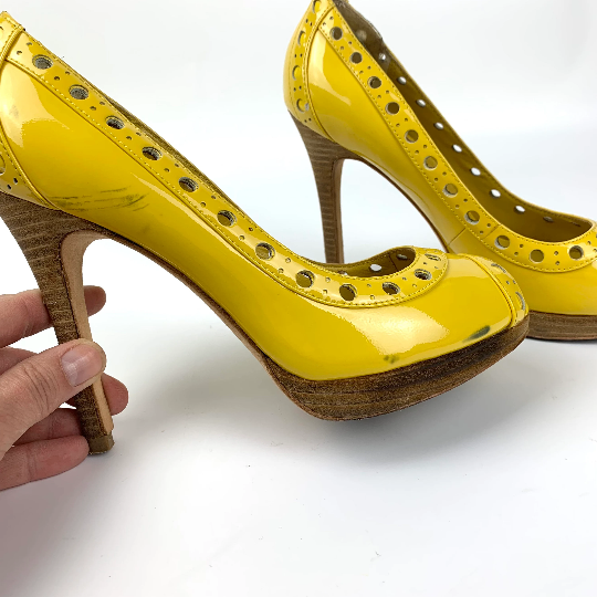 Yellow colour heels fashion