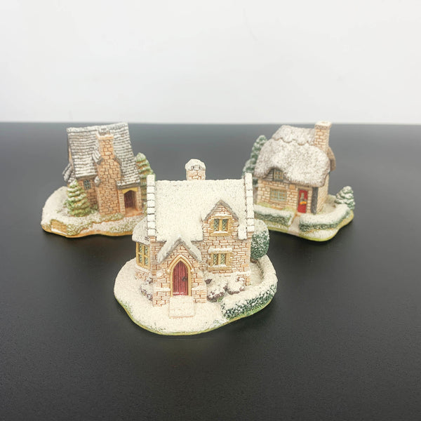 Lilliput Lane Christmas Cottage Collection - Set of 3