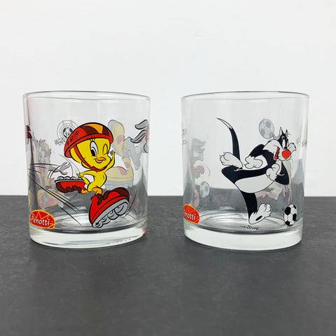 Looney Tunes collectible glasses 2001