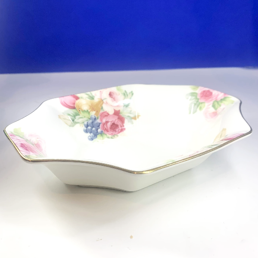 Mikasa 'Rosemead' serving dish depth